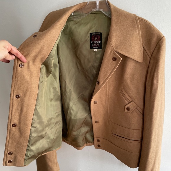 VINTAGE 70’s European Craft Tan Coat - Picture 4 of 10